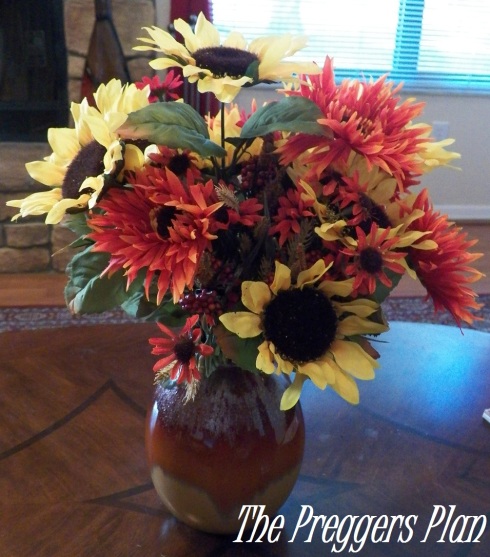 How to Make (Inexpensive) Fall Flower Arrangements | The Preggers Plan
